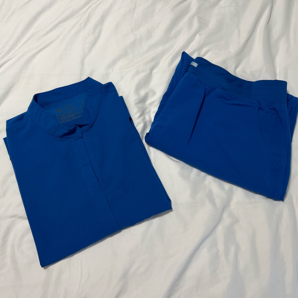 FIGS Scrub Set in Royal Blue - Top XL, Pants XXL